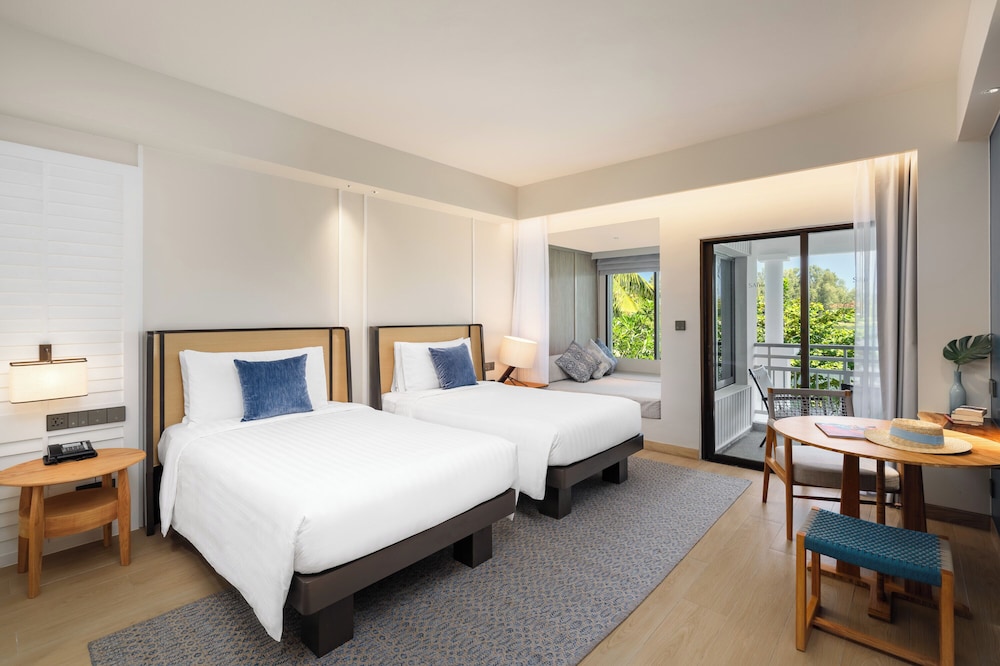 Twin Room, Lagoon View