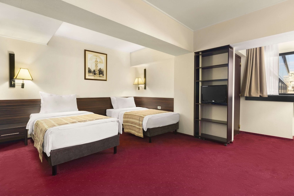 Room, 2 Twin Beds, Non Smoking - Photo 3