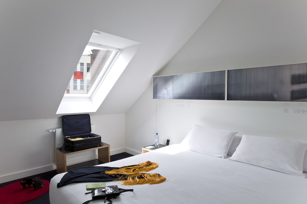 Junior Studio Suite