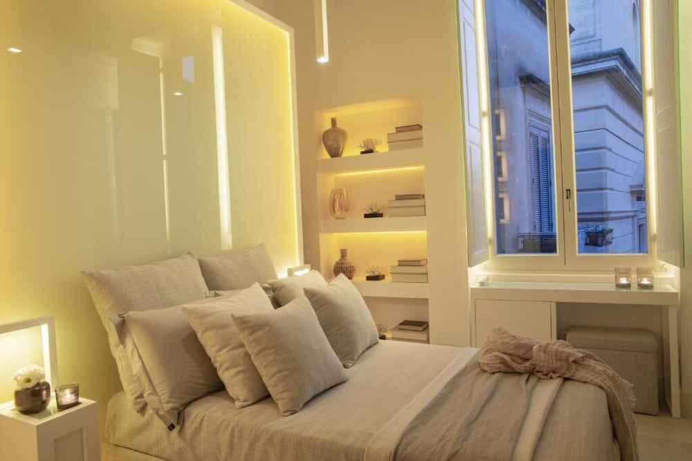 Deluxe Room - Photo 6
