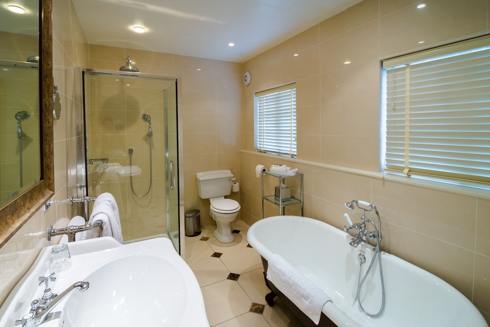 Large Cottage Room - Photo 5