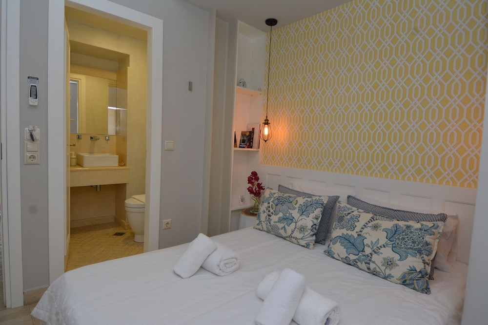 Basic Double Room, 1 Bedroom (B3) photo 3