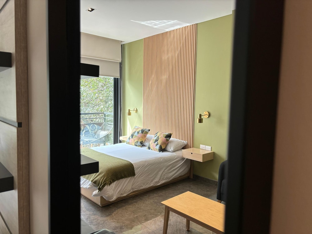 Basic Double Room, 1 Double Bed, Kitchenette, Garden View
