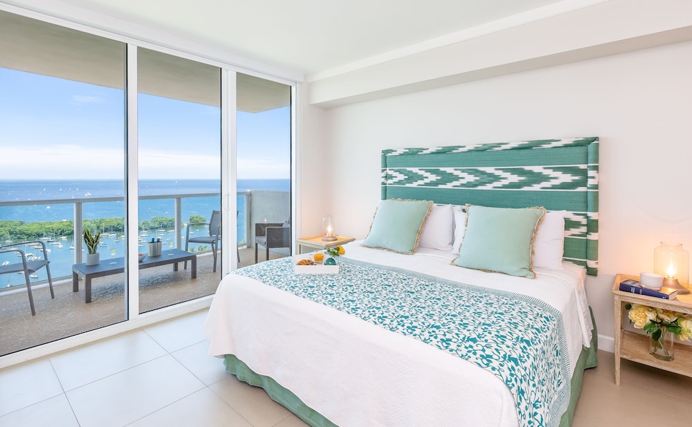 Presidential Apartment, 2 Bedrooms, Balcony, Ocean View0901
