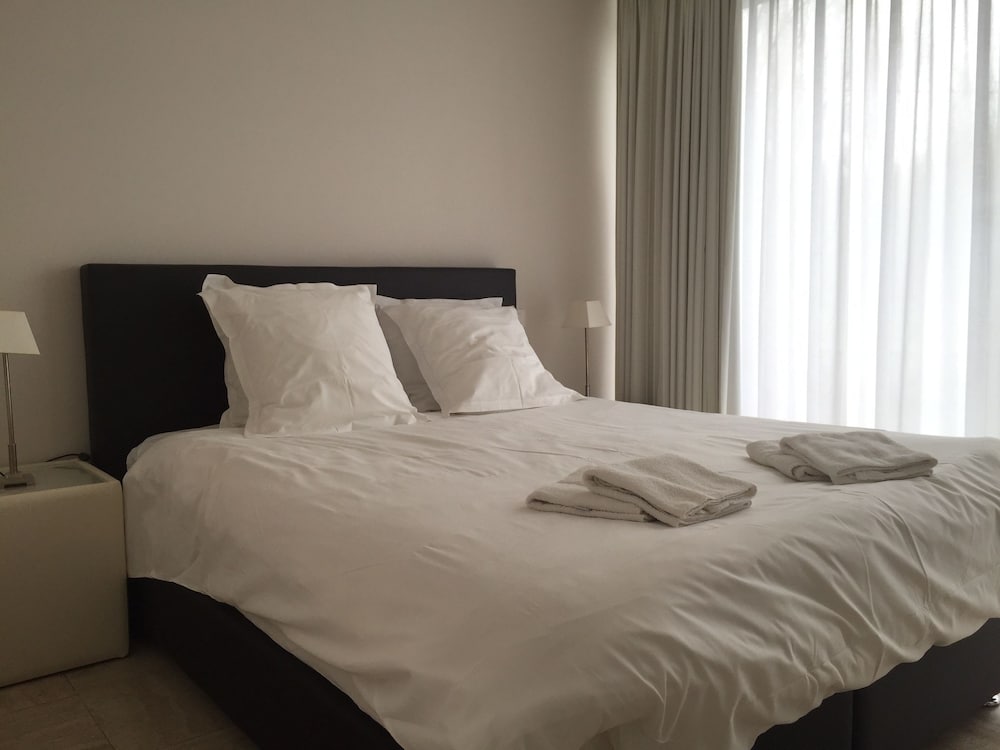 Standard Double Room, 1 Queen Bed, River View photo 1