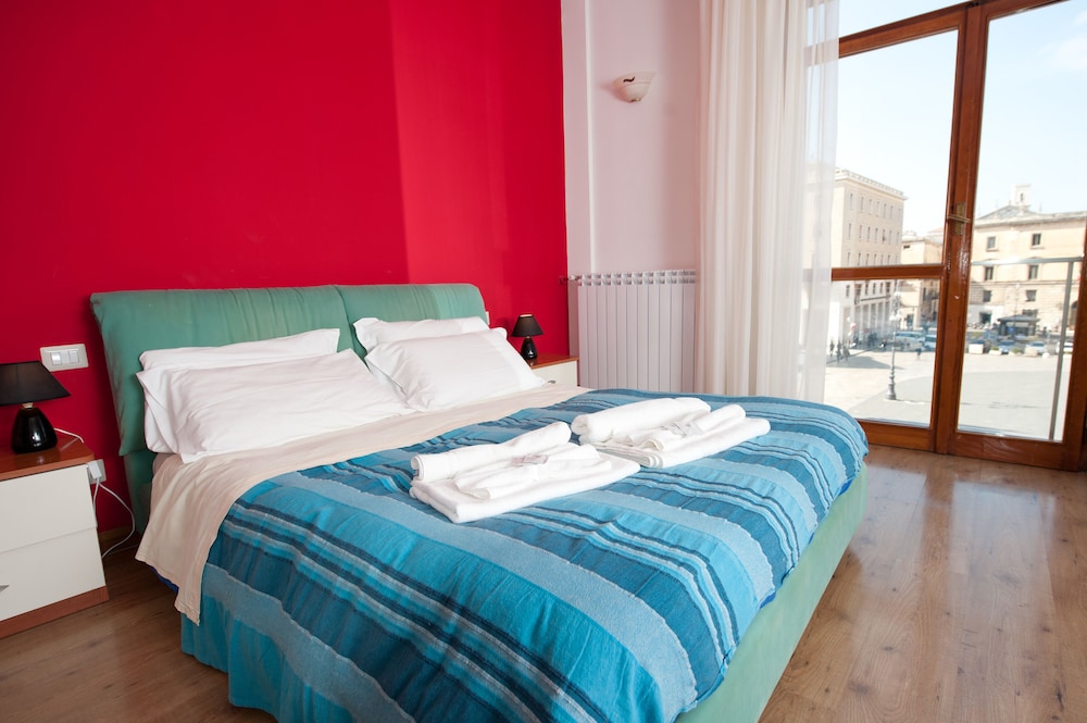 Double or Twin Room - Photo 4