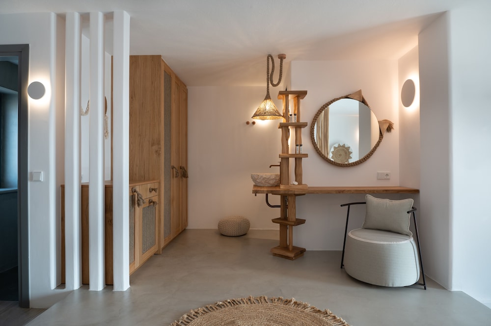 Junior Suite with plunge pool - Photo 18