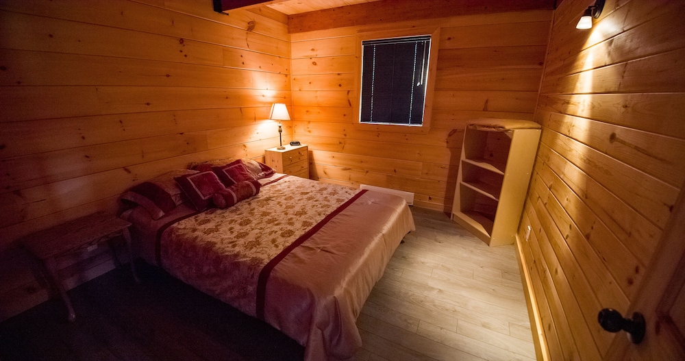 Premium Chalet, 3 Bedrooms, Lake View, Mountainside photo 2
