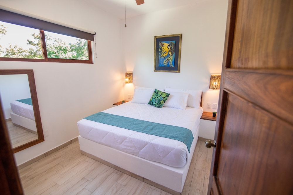 Deluxe Studio Suite