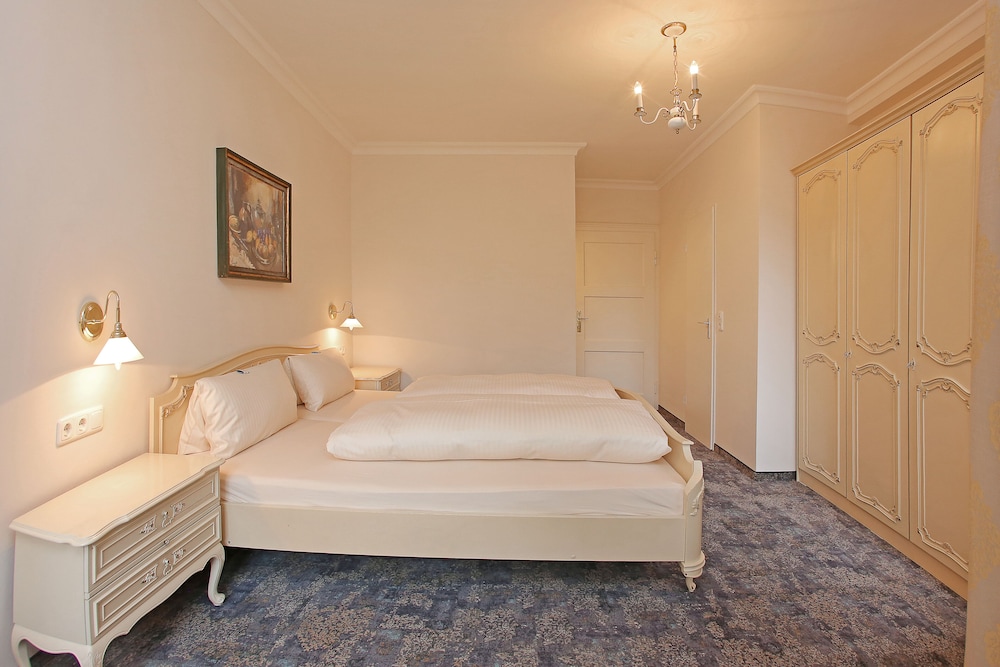Standard Double Room, Balcony photo 2