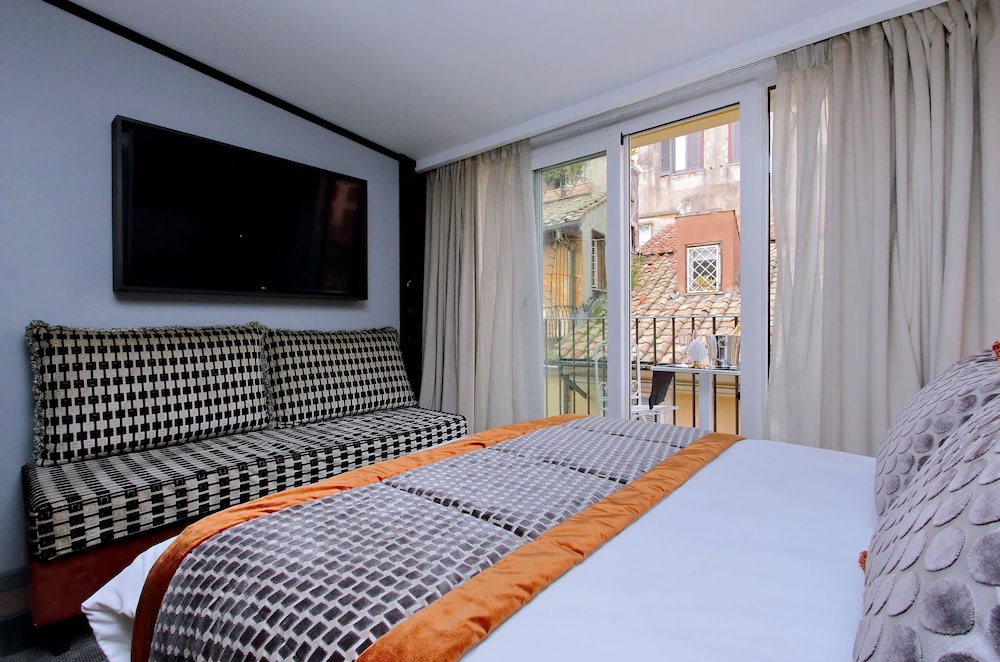 Luxury Studio Suite photo 3