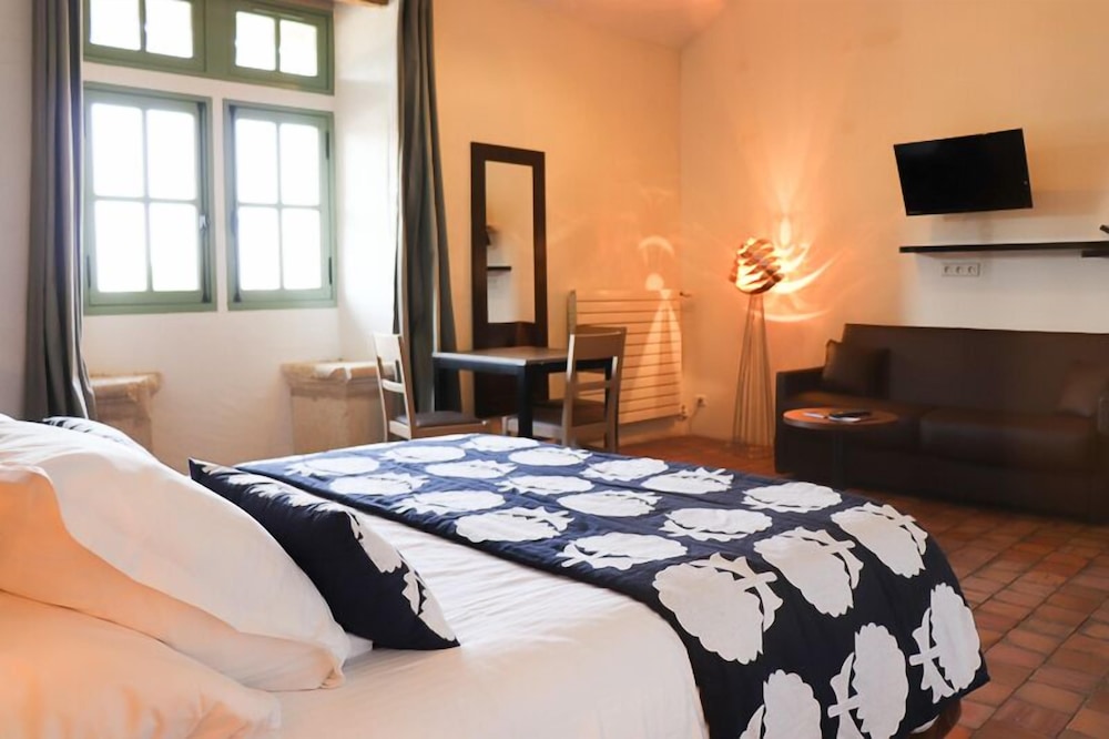 Traditional Apartment (Chambre Manoir) photo 1