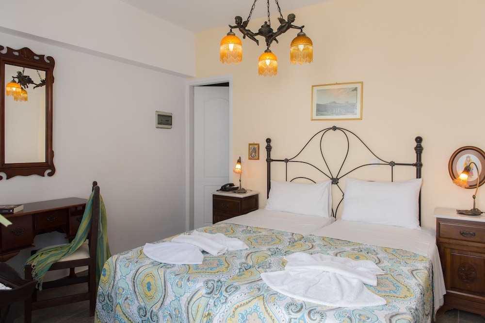 Twin Room, photo 7