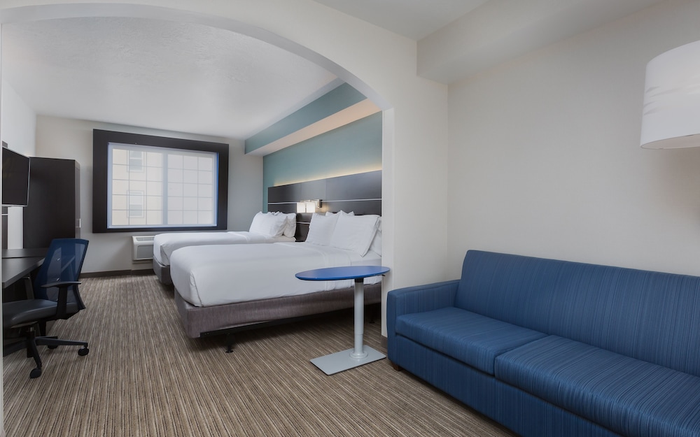 Suite, 1 Twin Bed, Accessible Bathtub photo 2