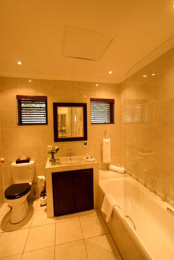 Standard Room, 2 Twin Beds photo 2