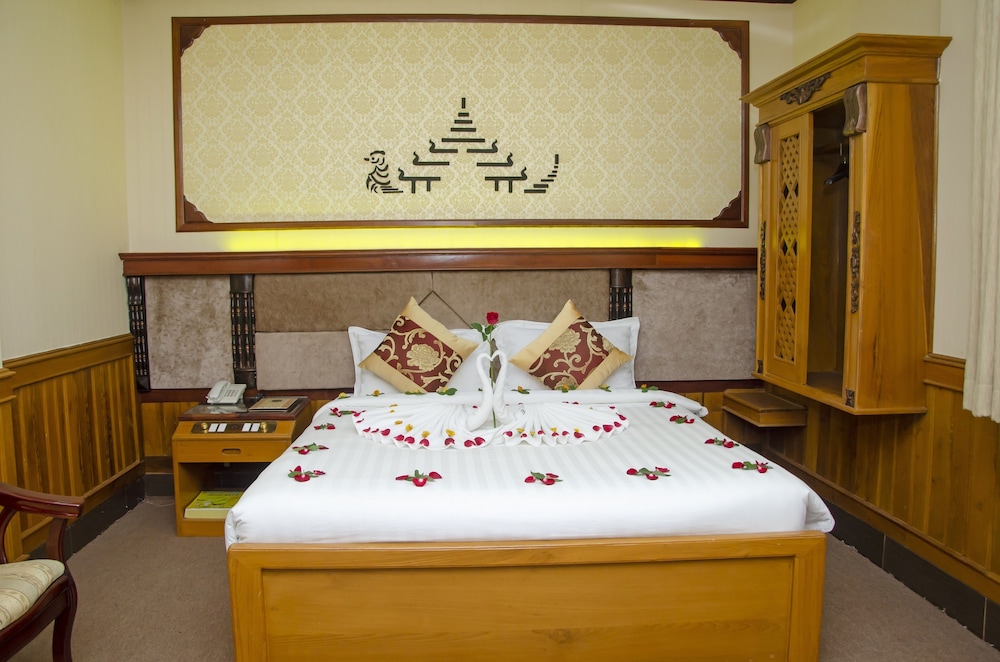 Standard Double Room, 1 Double Bed, Private Bathroom, City View photo 3