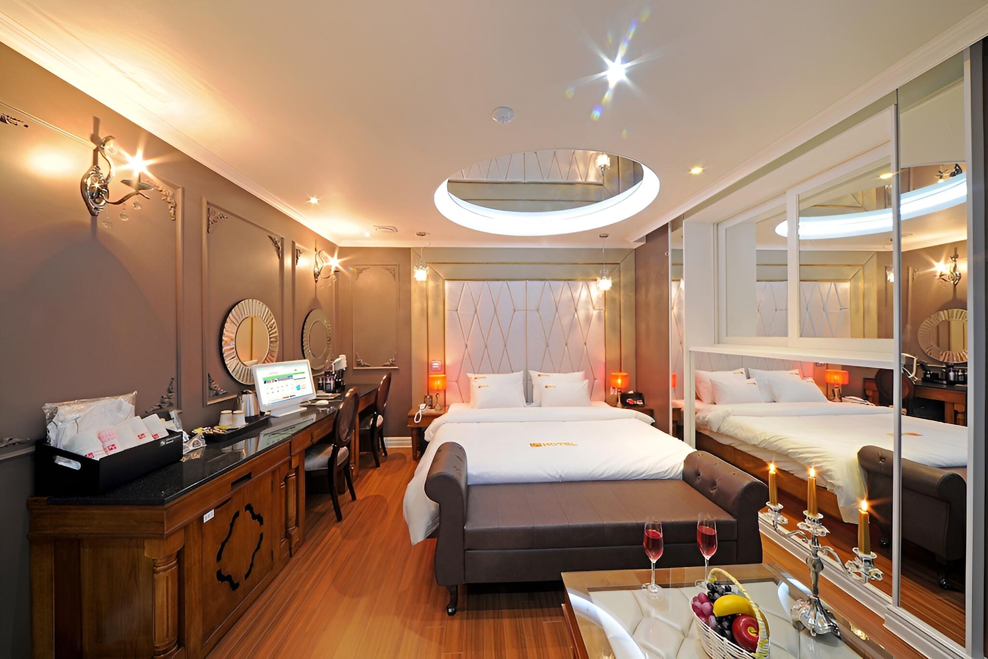 Room (Semi-special Room) - Photo 7