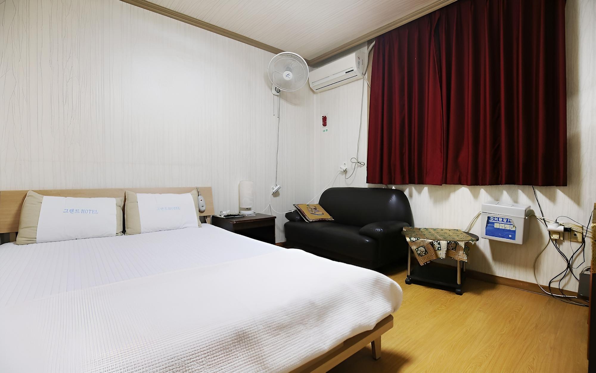 Room (Standard Room) photo 1