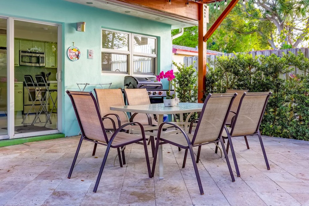 Beachside Bliss Luksus Privat Pool BBQ King Size Seng, Billede 38
