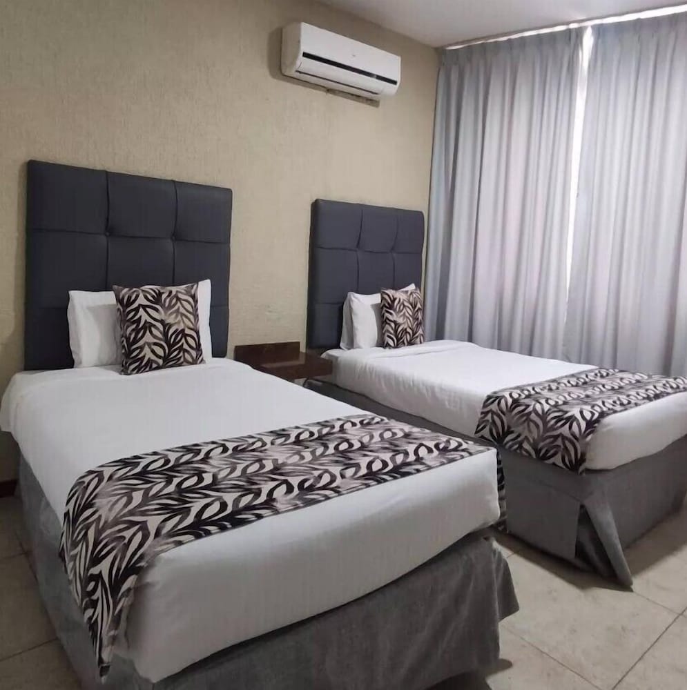 Basic Double or Twin Room photo 3