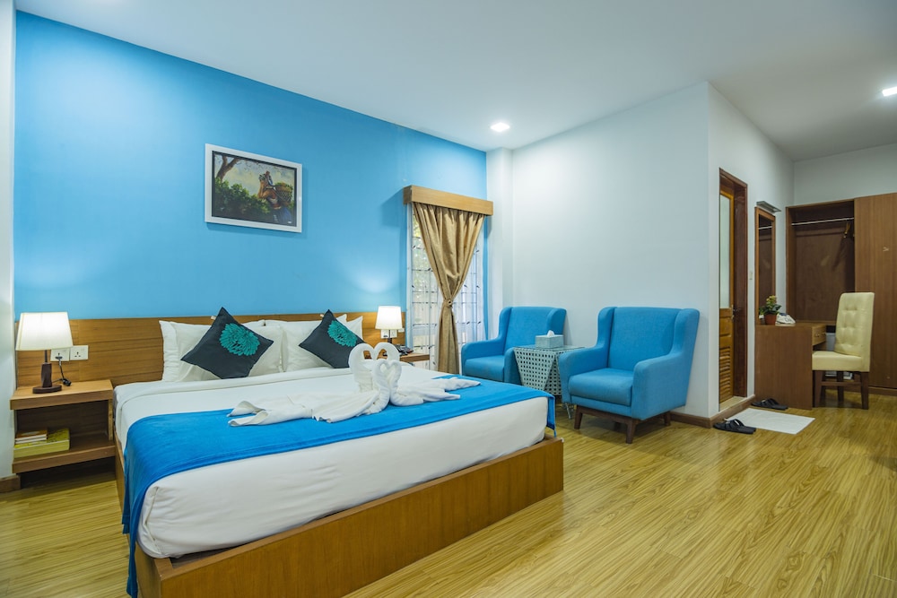 Deluxe Double Room - Photo 10