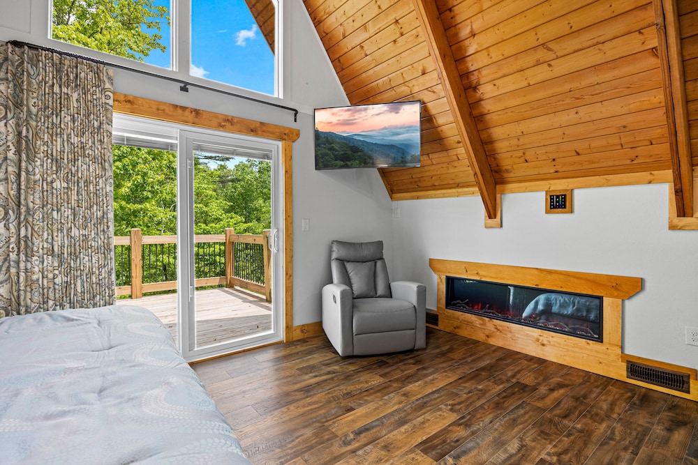 Cabin, Multiple Beds, Hot Tub