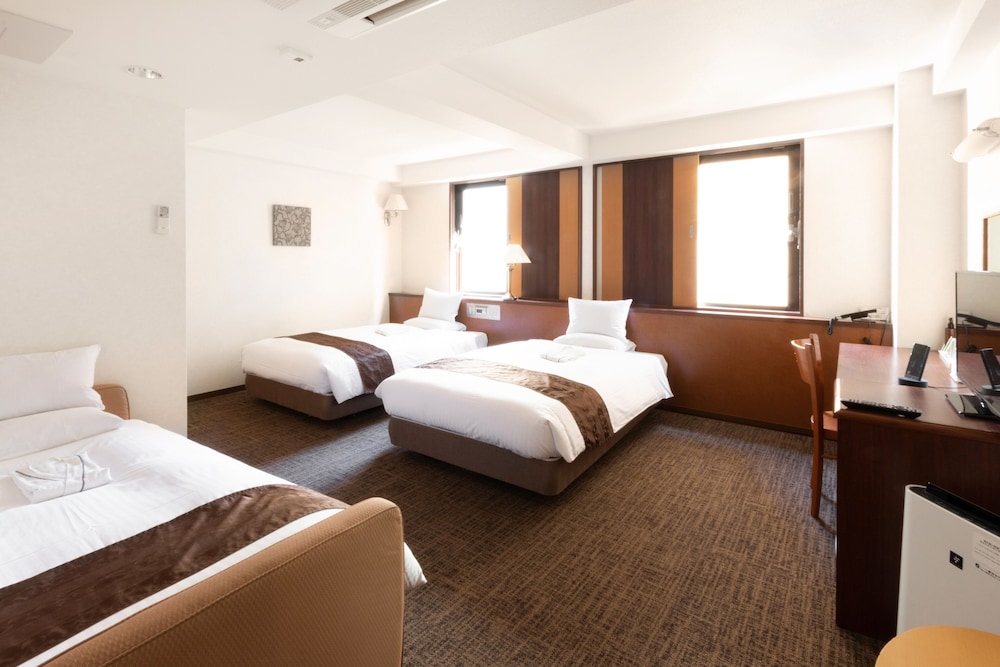 Triple Room, Non Smoking, 23.0-27.0sqm (with Extra bed)