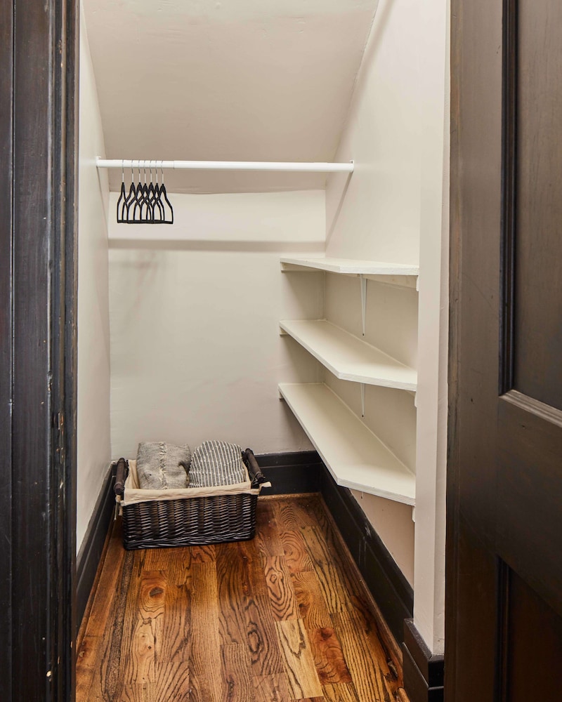 Charles on 11th - Beautifully Restored Historic Southside Home Walkable Perfect for Groups, Billede 80
