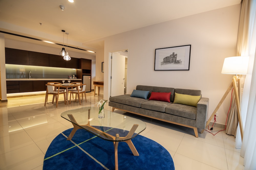 Classic Suite East Wing photo 3