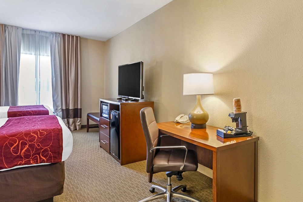 Suite, Non Smoking - Photo 9
