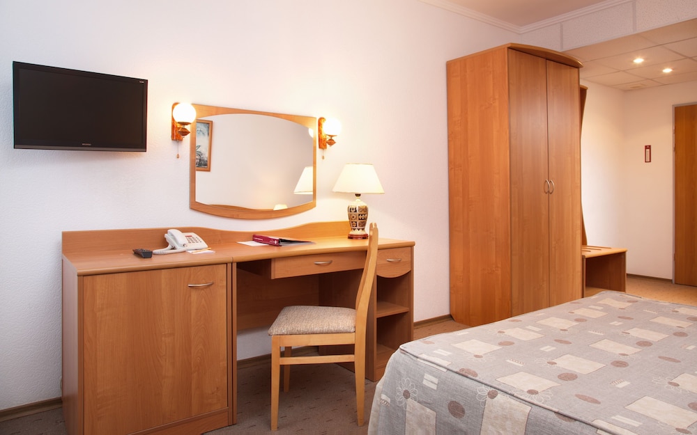 Superior Double or Twin Room photo 3