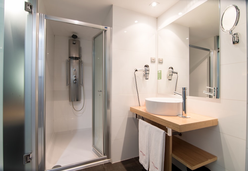 Basic Double Room - Photo 7