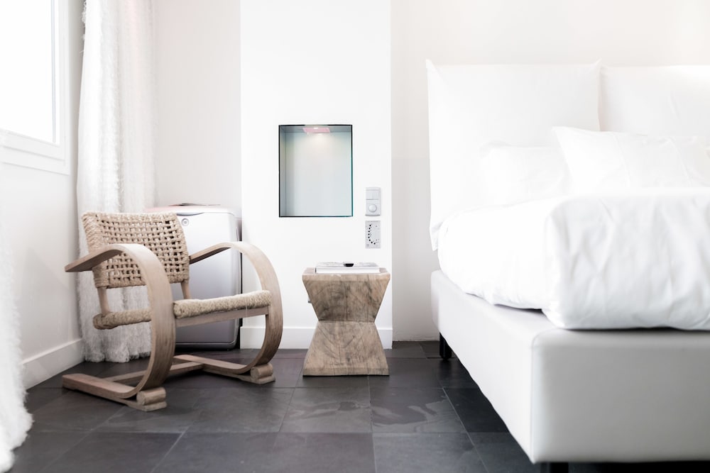 Junior Double or Twin Room, Courtyard View