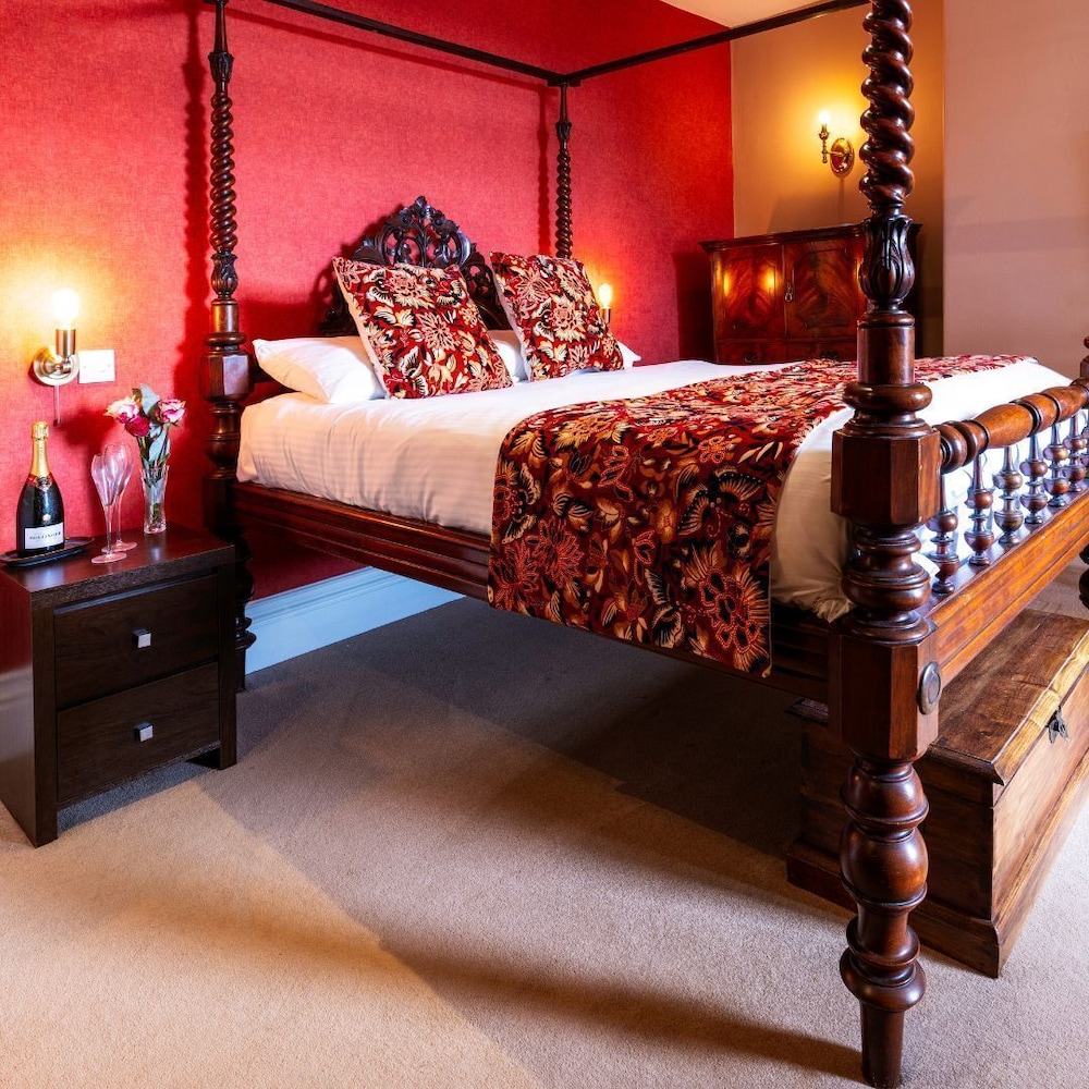 Deluxe Room, 1 King Bed, Non Smoking