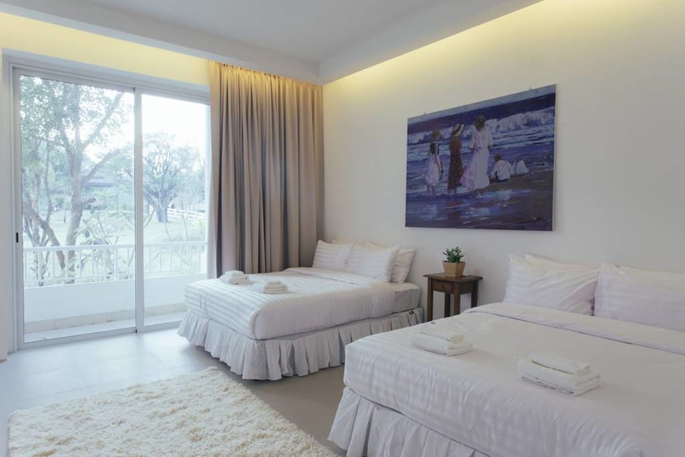 3 Bedroom Condo