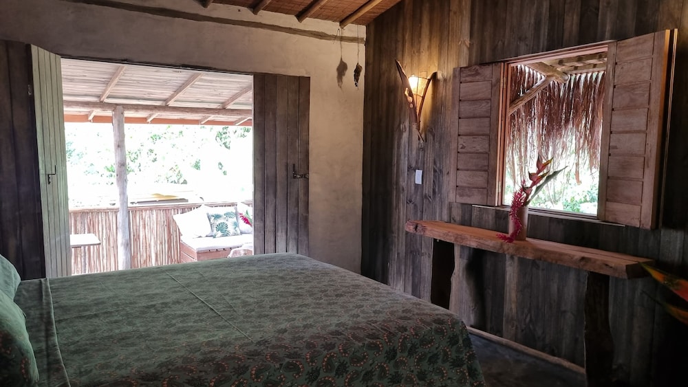 Premium Double Room, 1 Queen Bed, Patio, Garden View photo 1