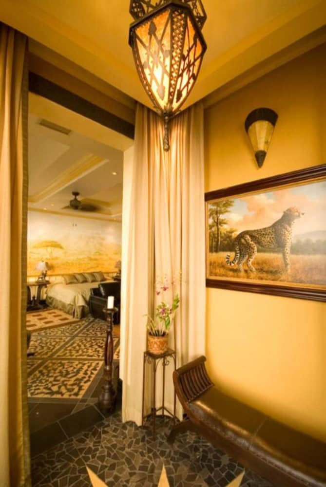 African Suite at Zephyr Palace - Photo 2
