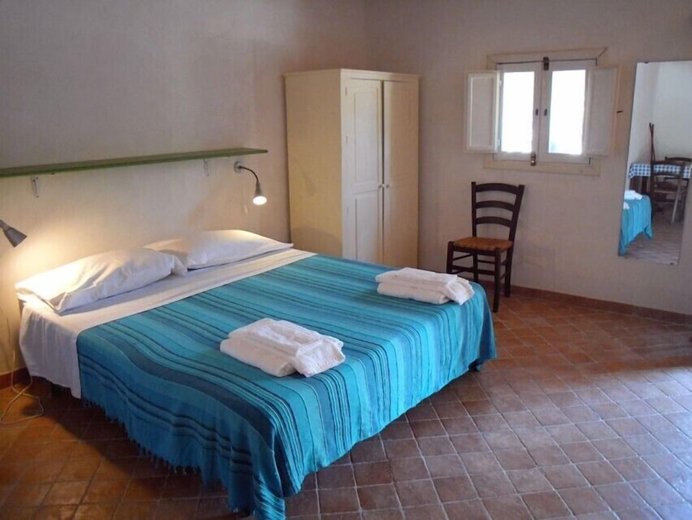 Standard Double Room, Garden View