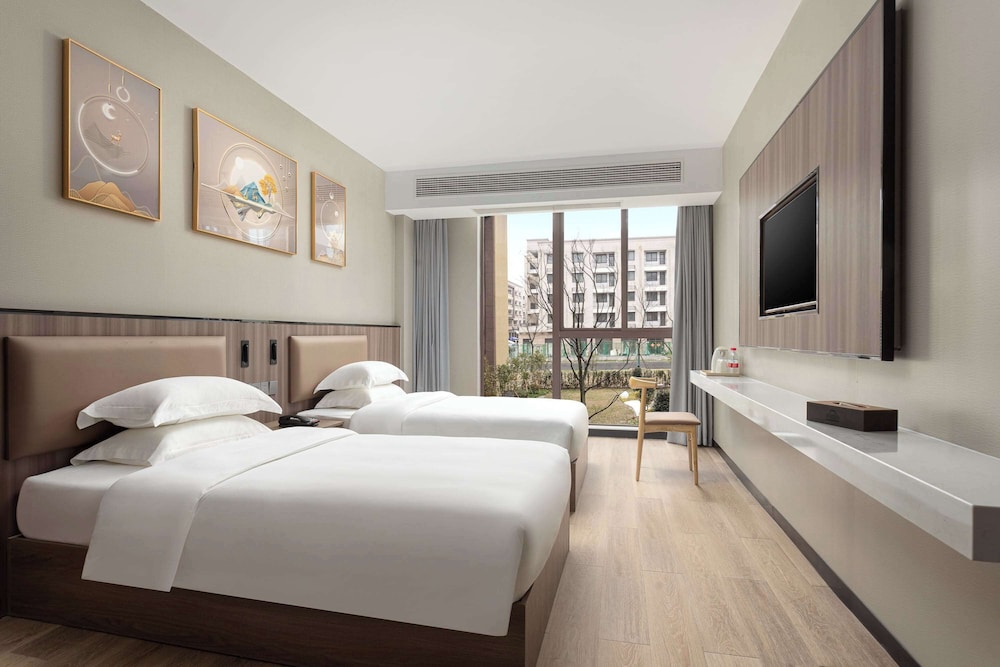 Deluxe Room, 2 Twin Beds, Non Smoking photo 1