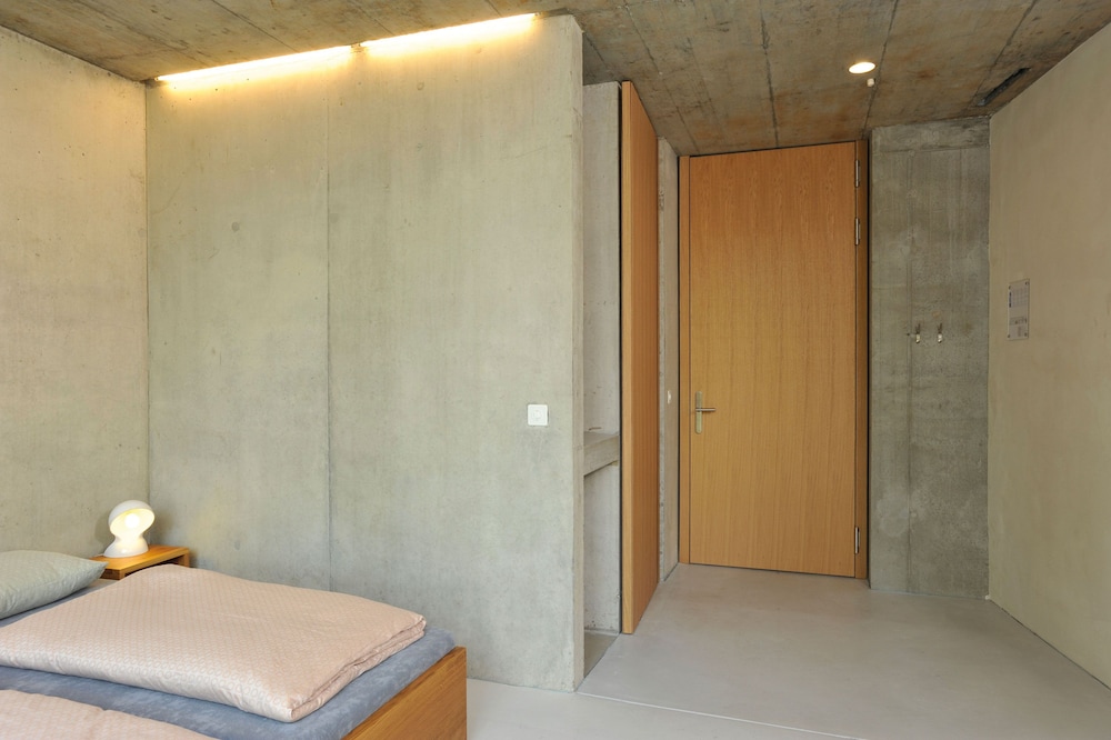 Standard Single Room, Private Bathroom photo 2