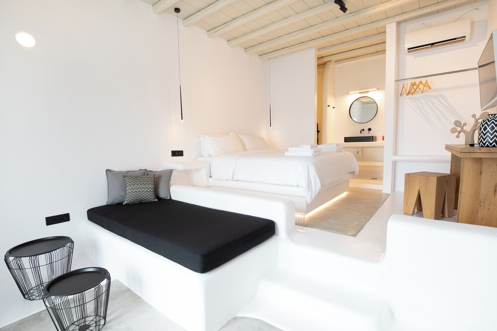 Executive Suite, Panoramic Sea View