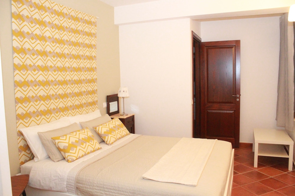 Room (Emil) photo 1