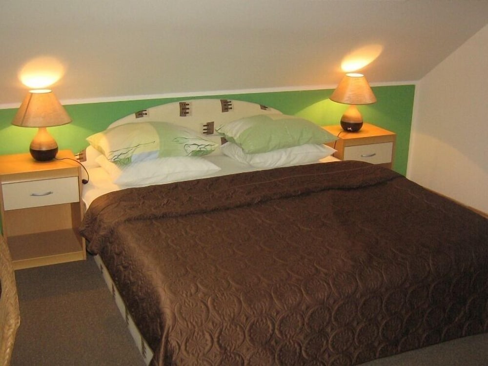 Single Room photo 3