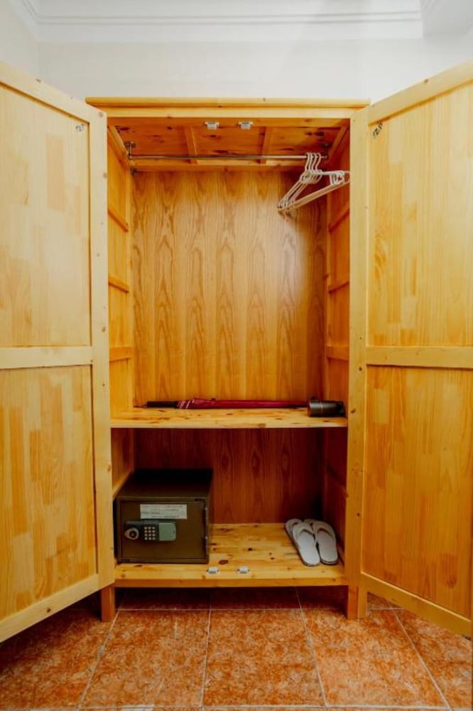 Superior Twin Room - Photo 7
