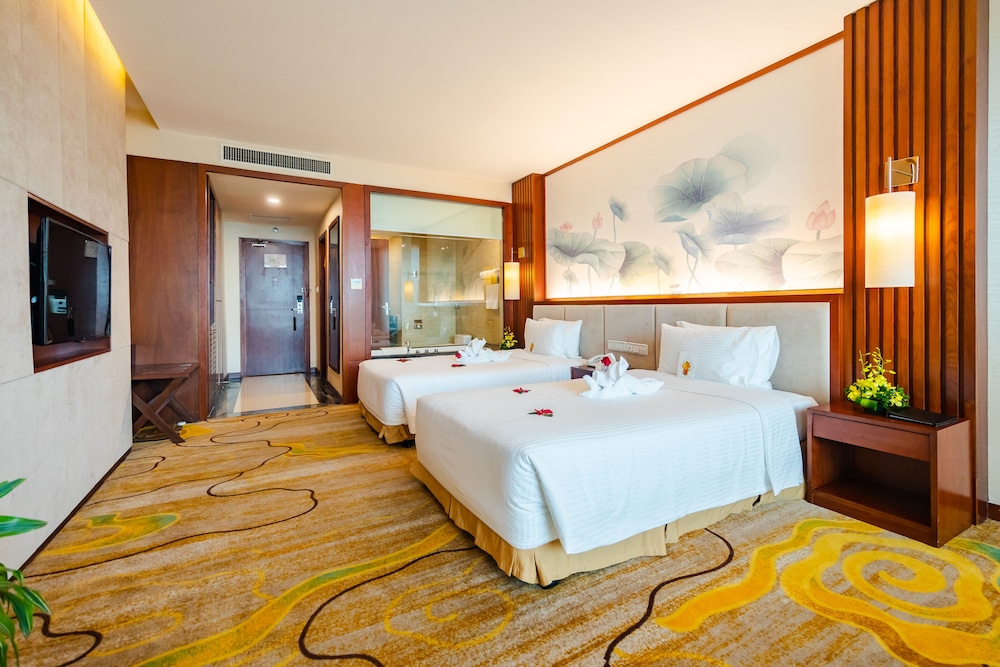 Premium Twin Room photo 2
