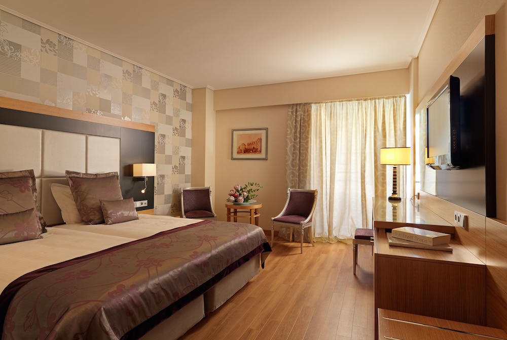Superior Room, Acropolis View