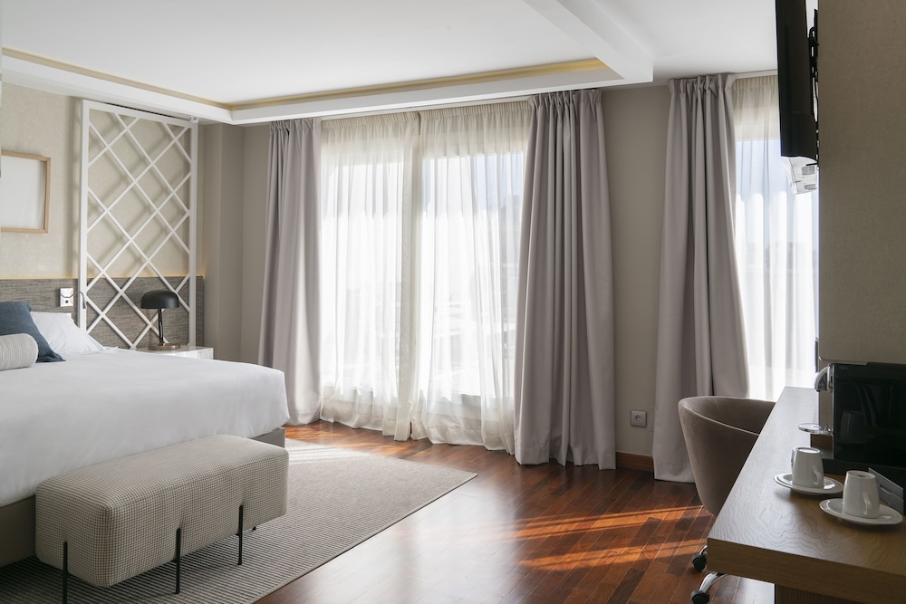 Junior suite double or twin room