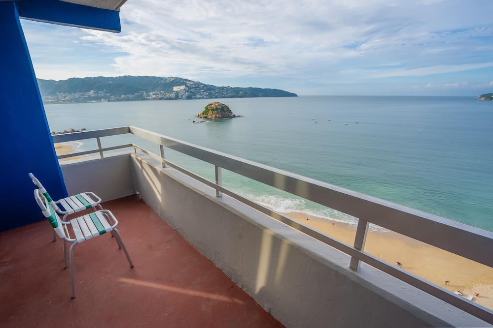 Bahia Suite photo 2