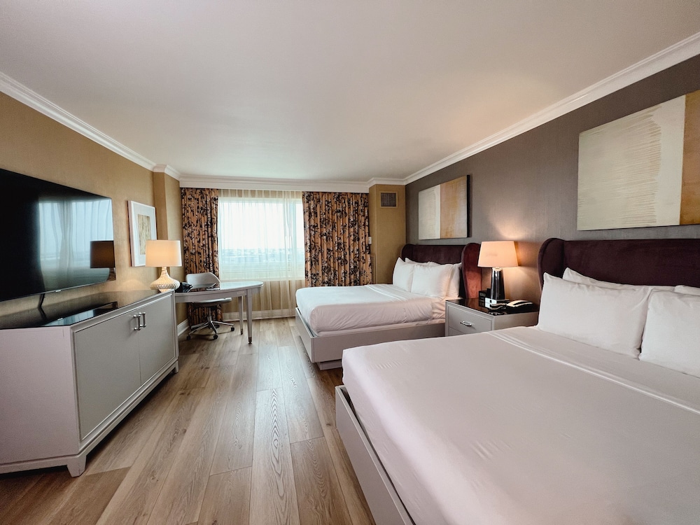 Executive Room, 2 Double Beds photo 3