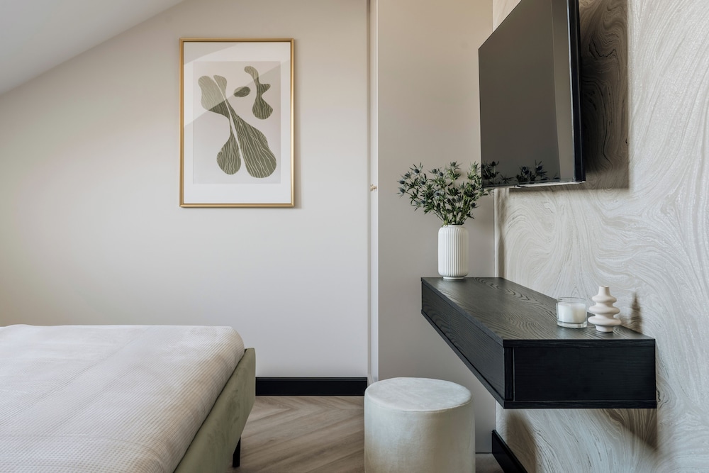 Family Apartment, City View